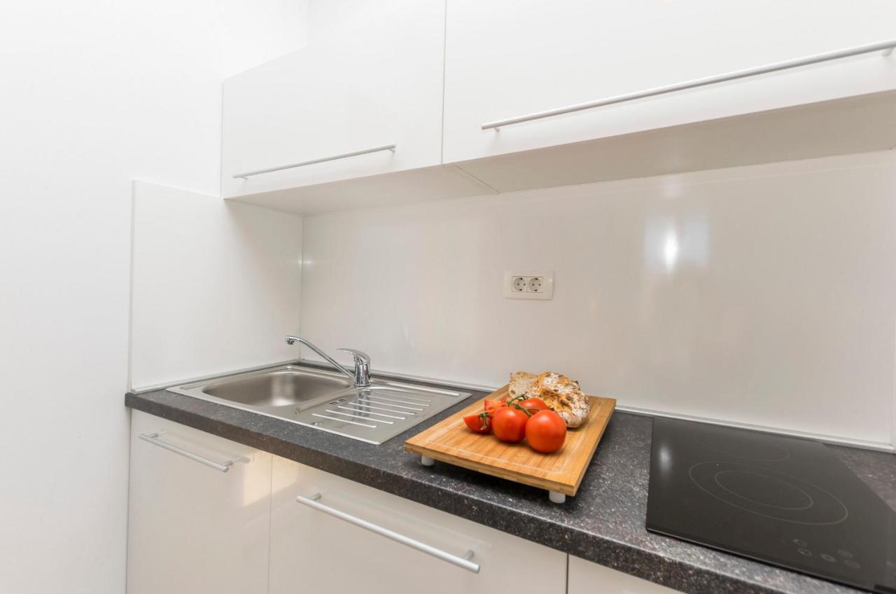 Apartments And Rooms Adriatic Suites Sibenik Ngoại thất bức ảnh